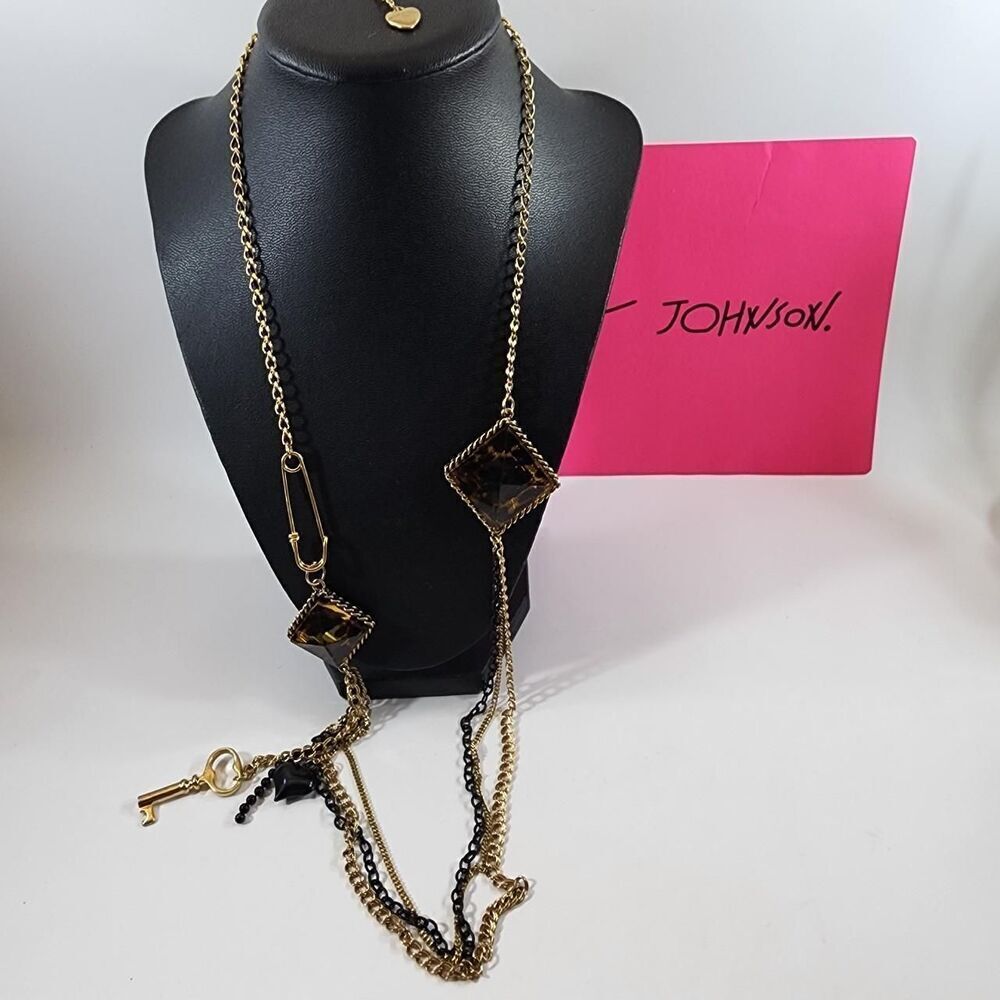 Betsey Johnson vintage long sweater necklace.